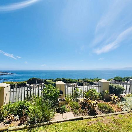 The View at Whale Cove De Kelders Appartement Buitenkant foto